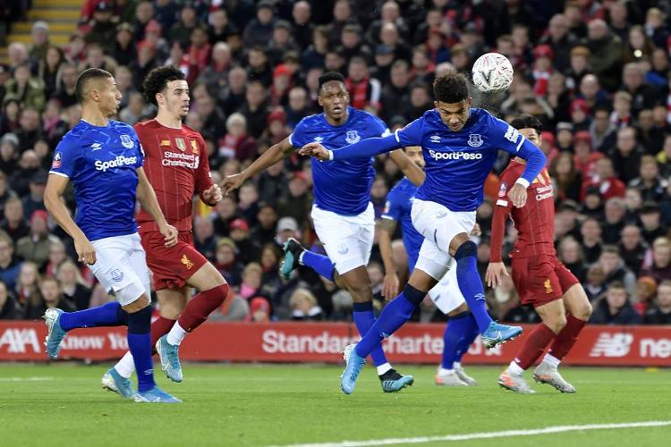 齐心协力，奏出一首胜利交响曲